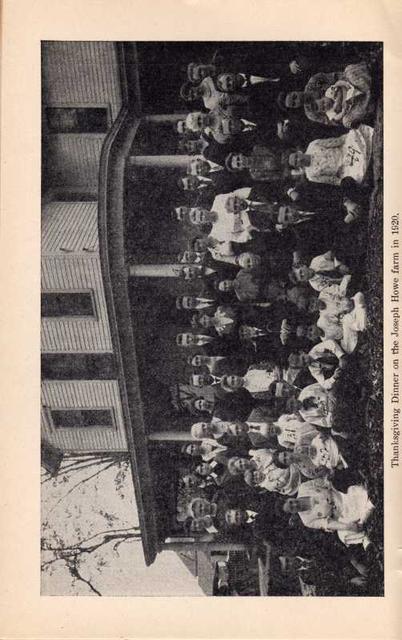 Howe Family History 7 - Thanksgiving Photo, 1920